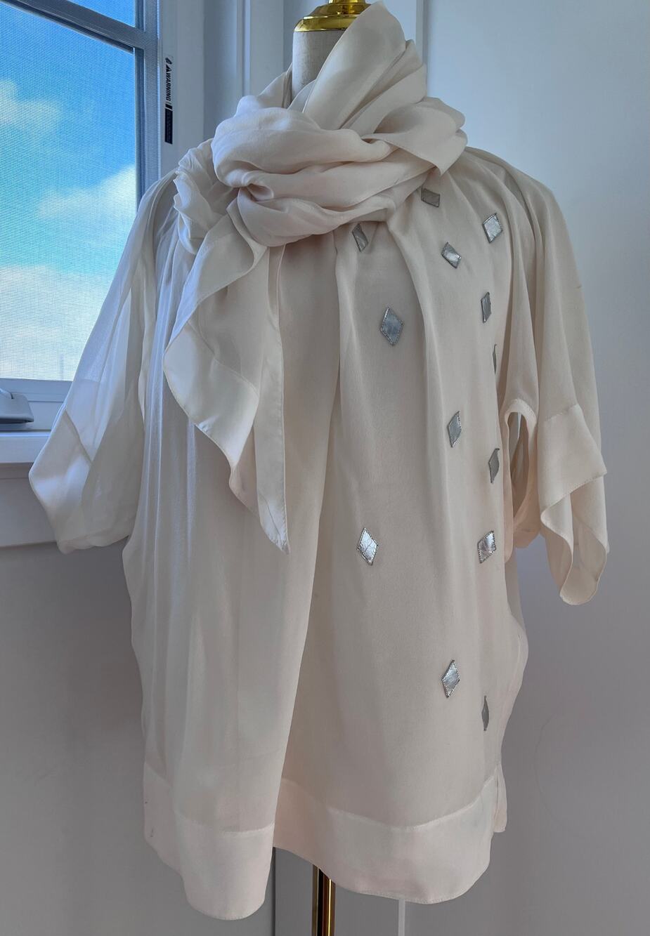 Late Y2K Marc Jacobs Ivory Silk Draped Scarf Blouse Silver Leather Appliqué Sz4